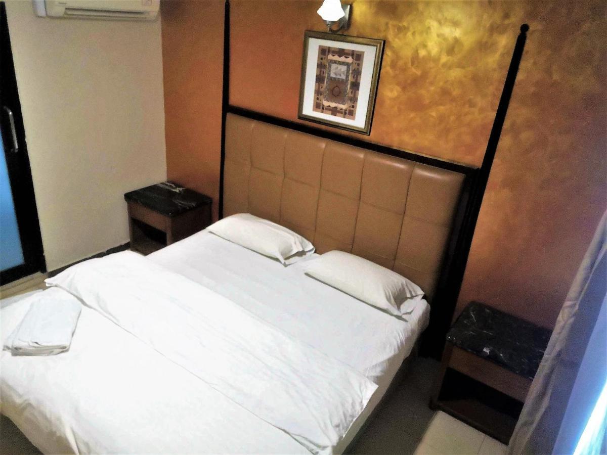 Hotel Bliss Skudai Eksteriør billede