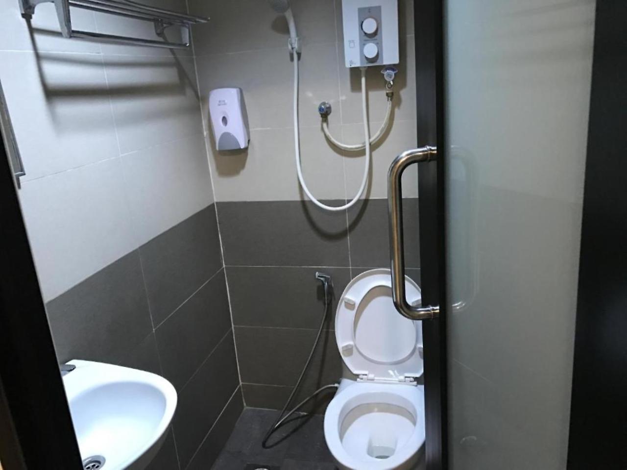 Hotel Bliss Skudai Eksteriør billede